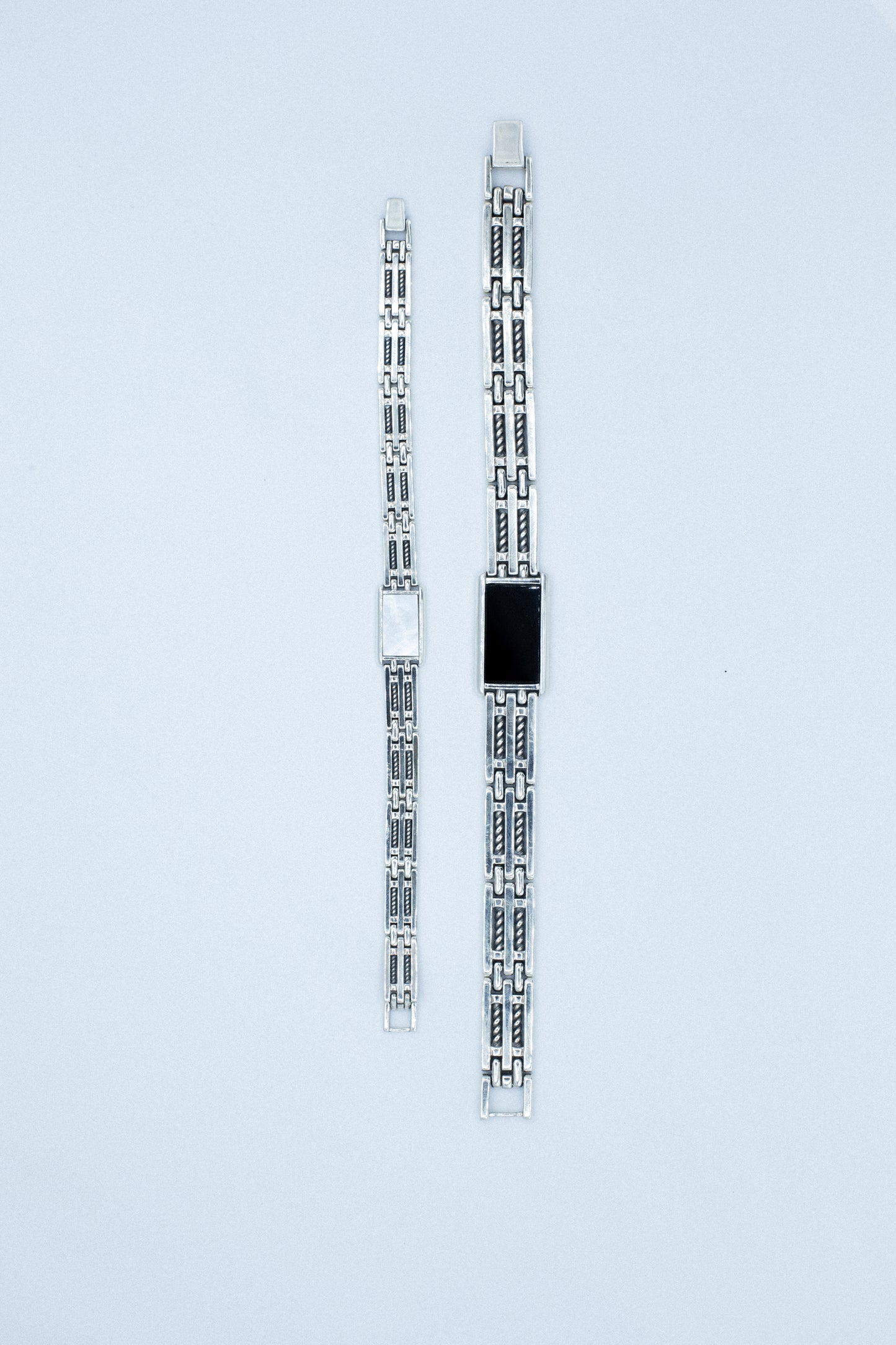 WATCH BRACELET WITH ONYX