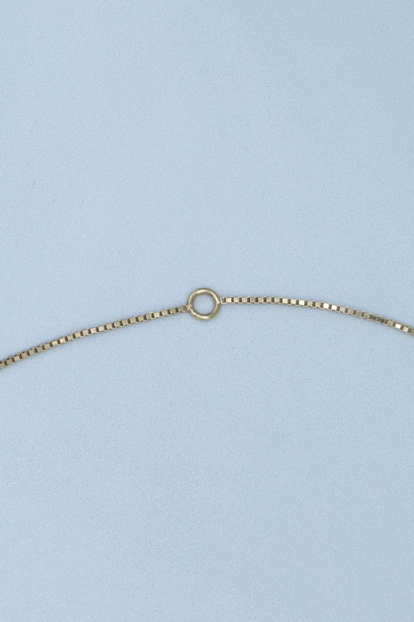 FEATHER LARIAT
