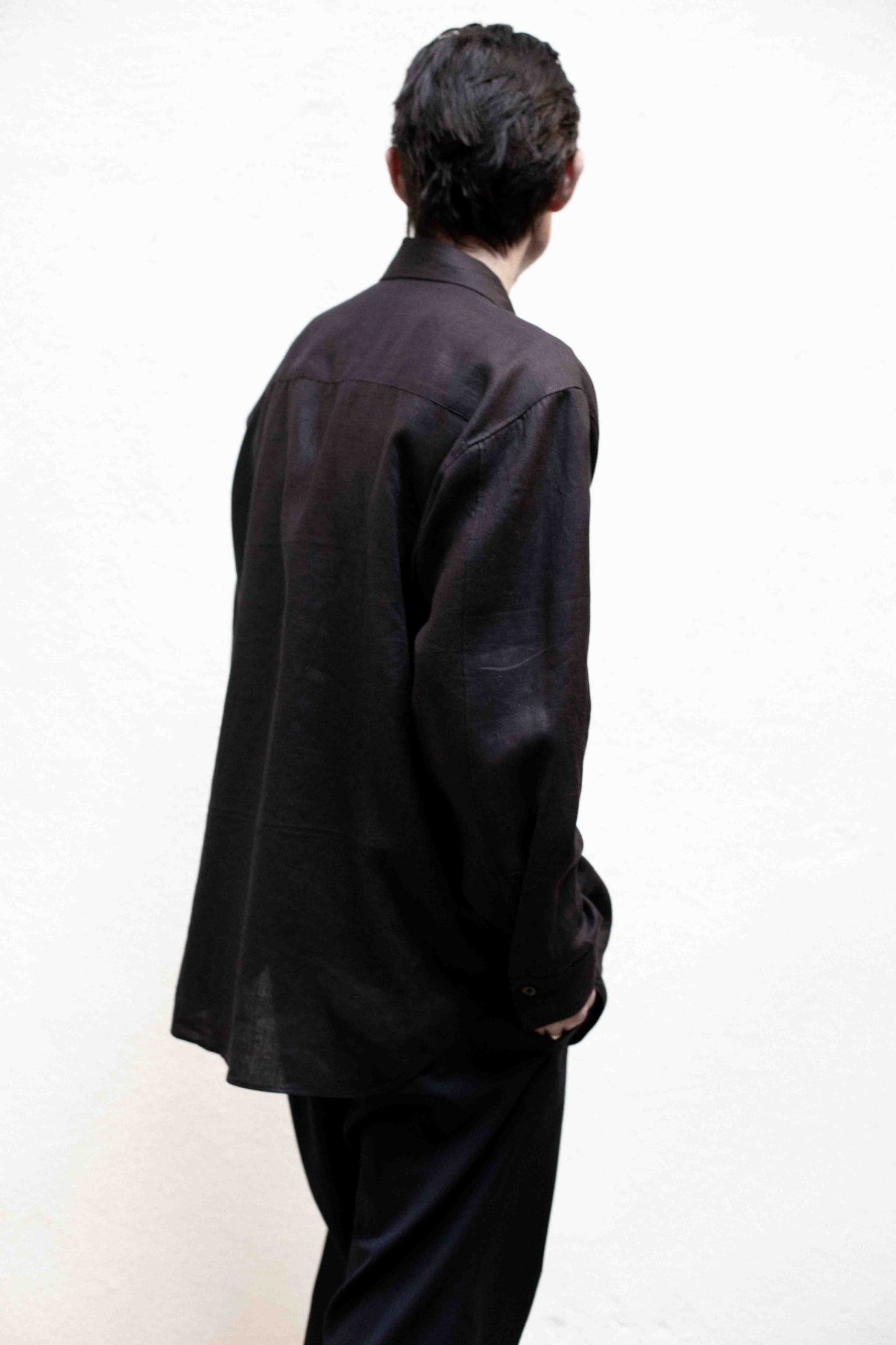 Casual Shirt in Black Linen