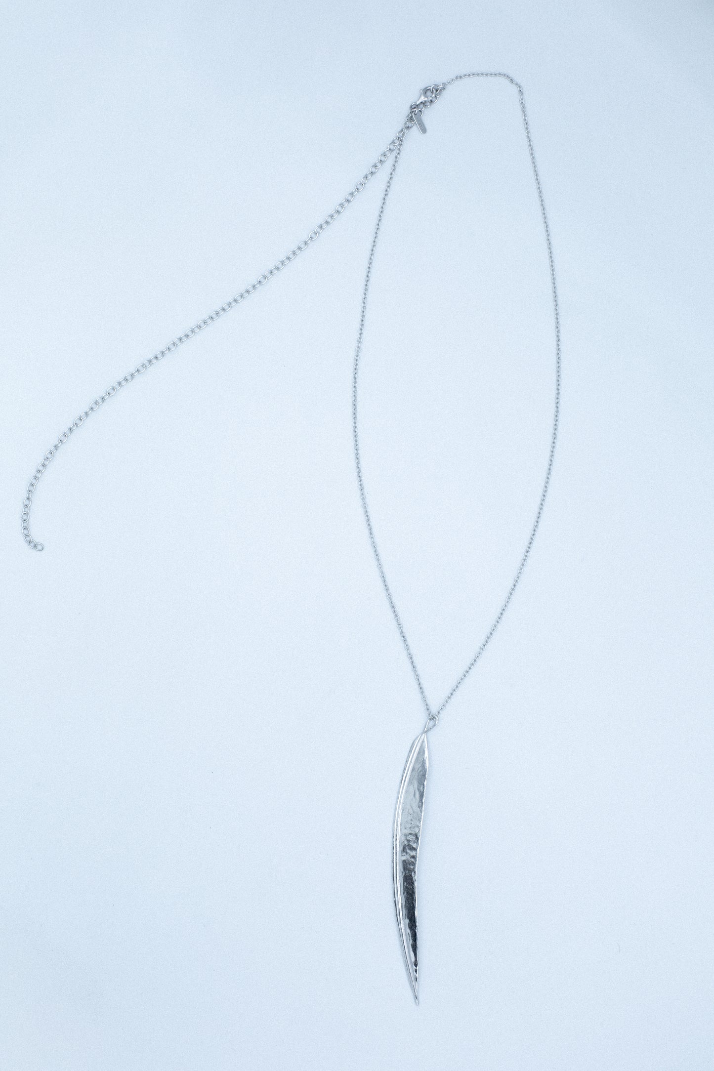 BIG FEATHER PENDANT
